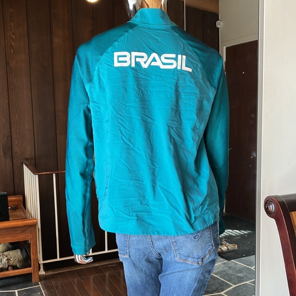 Nike Brasil Olympic logo - Picture 7 of 8